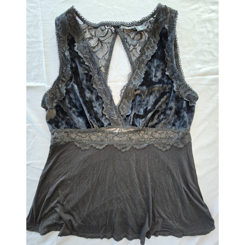 Tahari Black Lace Velour Sleepwear Top Sz L Overlay Sleeveless VNeck Mesh Whimsy - Picture 3 of 14